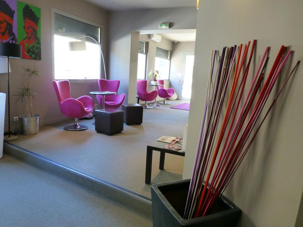 Bliss Hotel Cogolin Εξωτερικό φωτογραφία
