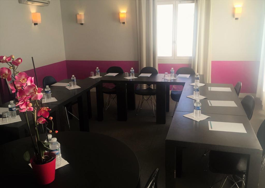 Bliss Hotel Cogolin Εξωτερικό φωτογραφία